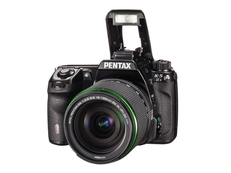 Jaki obiektyw do Pentax K-5 wybrać? Najlepsze opcje dla każdego fotografa