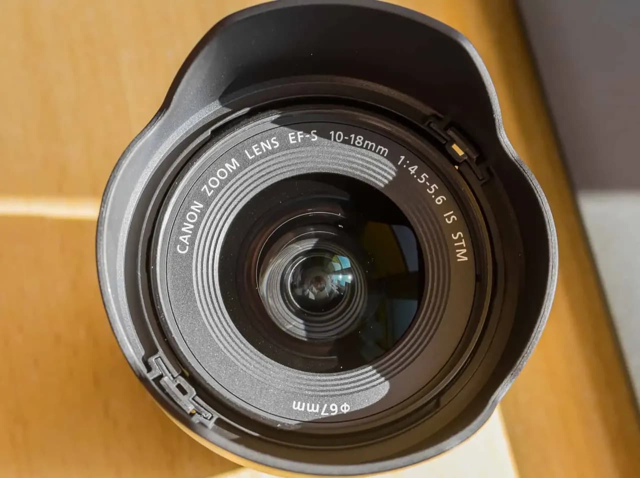 Jaki szerokokątny obiektyw do Canona wybrać? Porównanie najlepszych modeli i porady